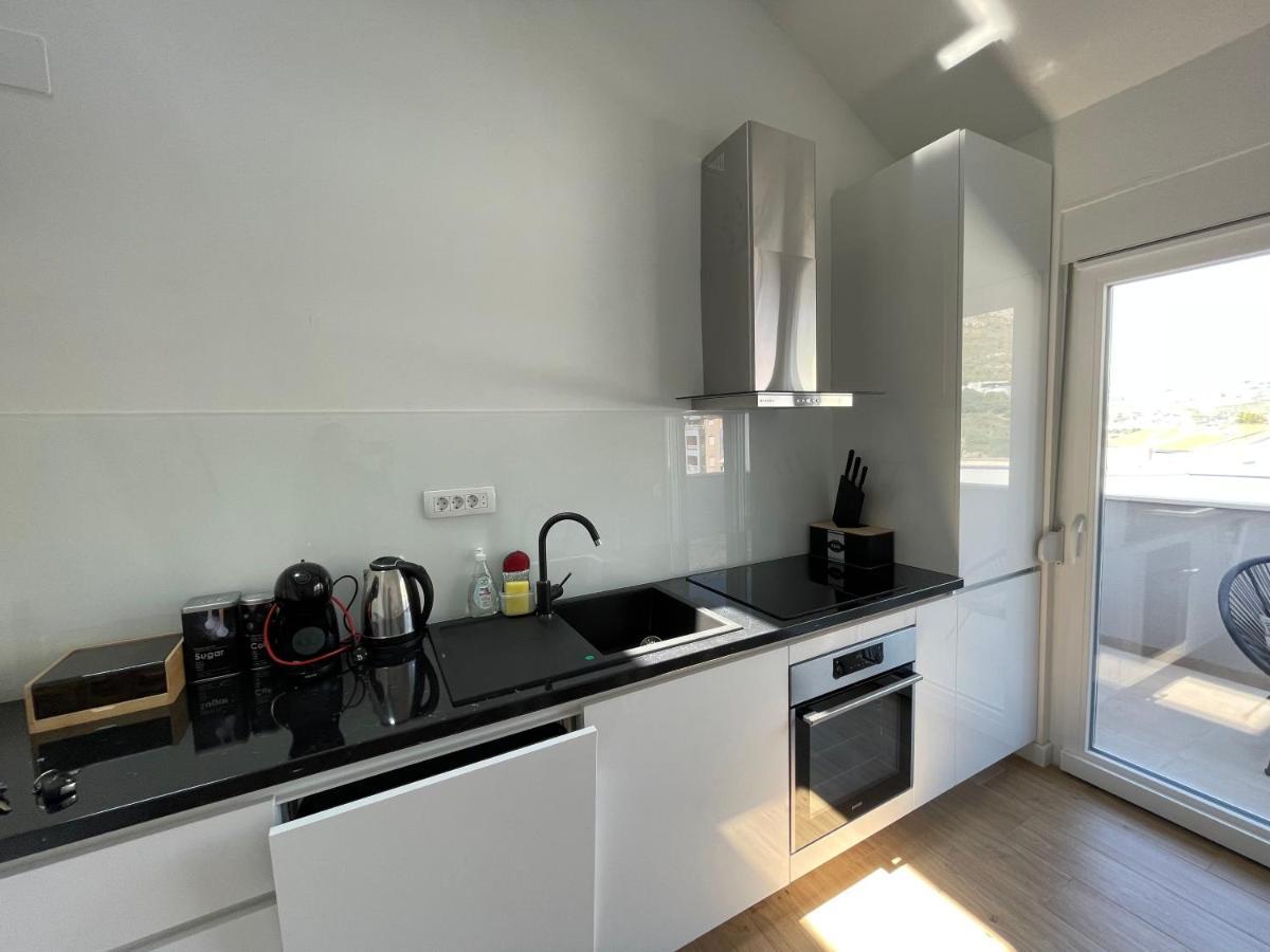 Galeria Apartment Podstrana Luaran gambar